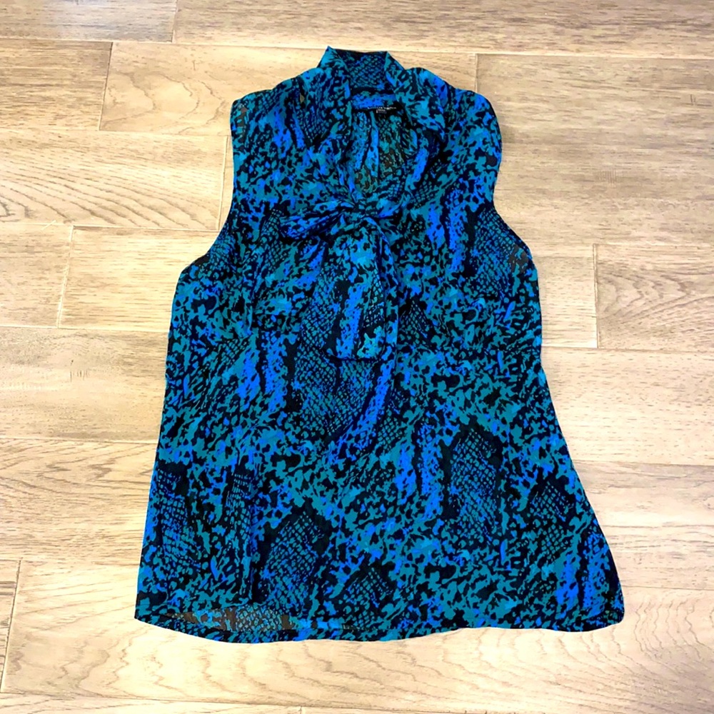 Snake print sleeveless blouse